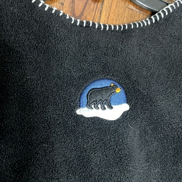 C & B fleece Winter Scene Cardigan Black with Cabin Moose Snowflakes Bear Large - Picture 5 of 10